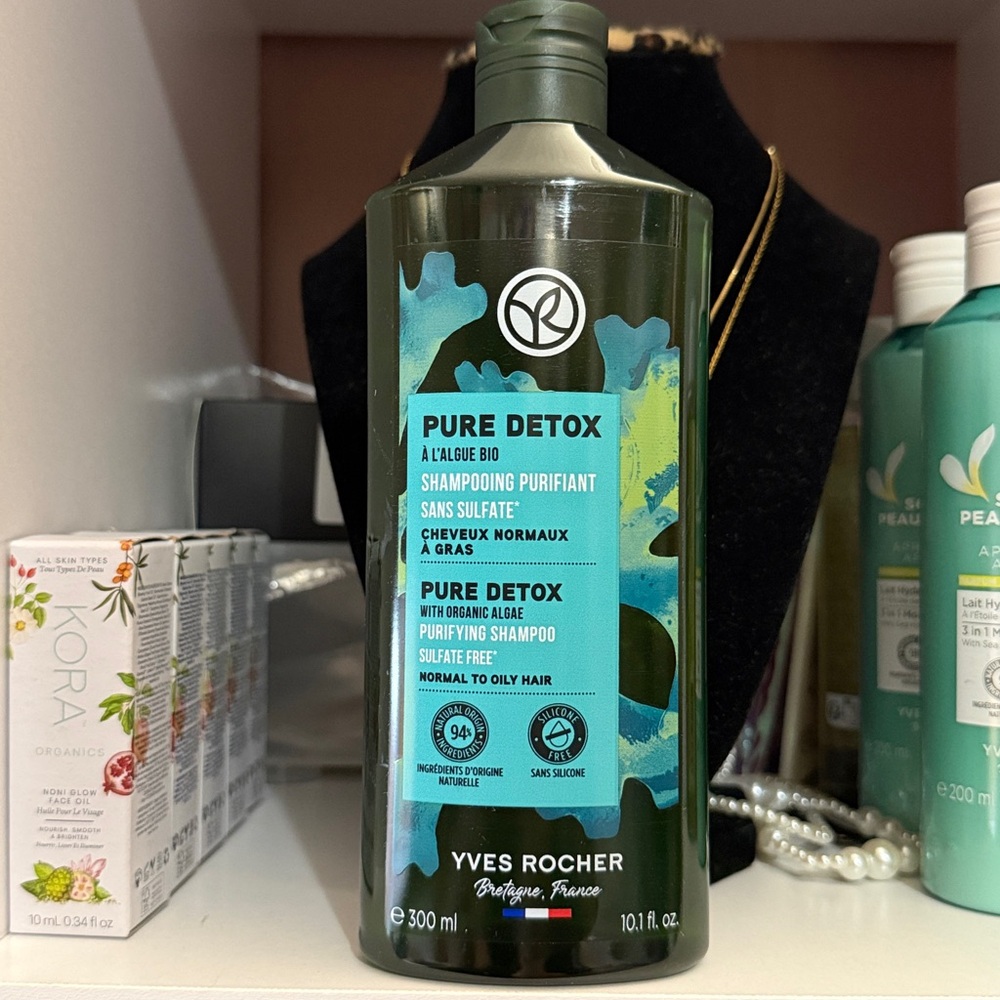 Yves Rocher Pure Detox Shampoo